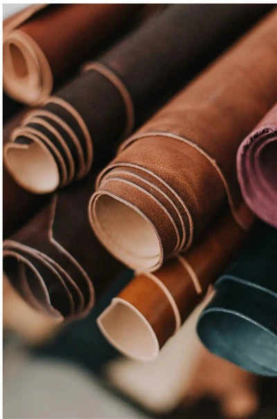 Pakaian Kulit Mikrofiber